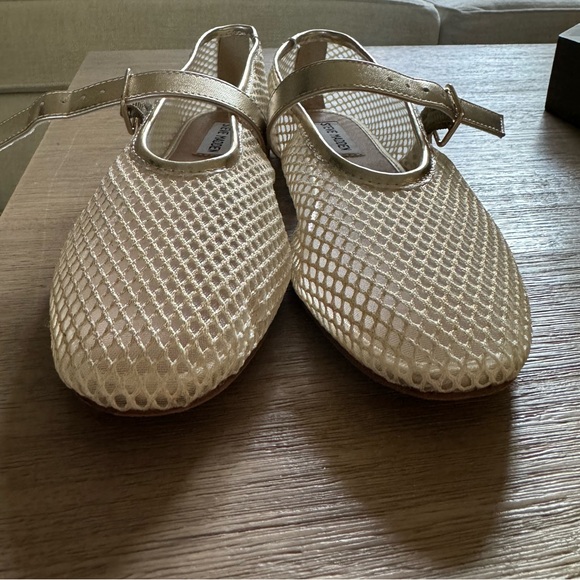 Steve Madden Women's Dreaming Ballet Flat - Picture 4 of 4